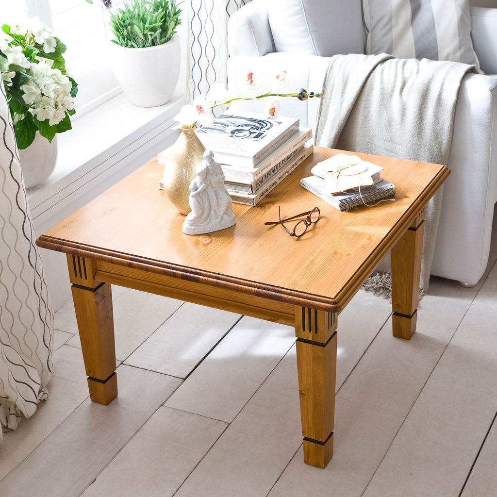 Couchtisch Wohnzimmer Tisch Florenz 75 x 75 cm Pinie Nordica massiv sierra