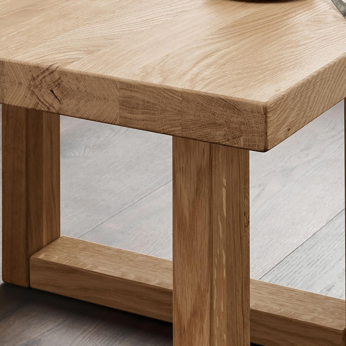 Couchtisch Massivholz Wohnzimmer Tisch 70x70cm Faro Wildeiche massiv