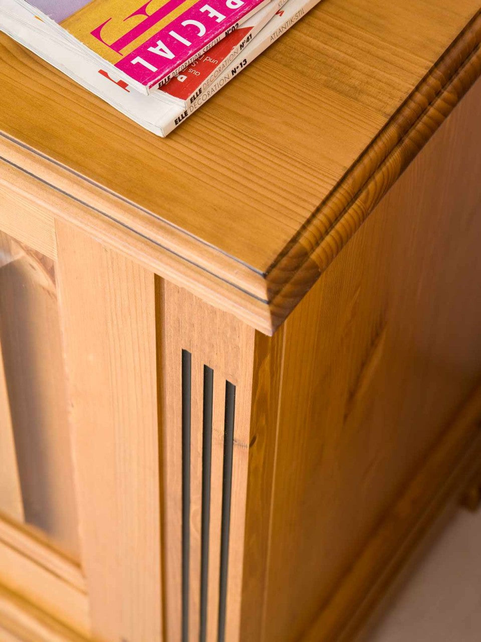 Highboard Hochanrichte Florenz 2 Schubladen 2 Holz- und 2 Glastüren Pinie Nordica massiv sierra